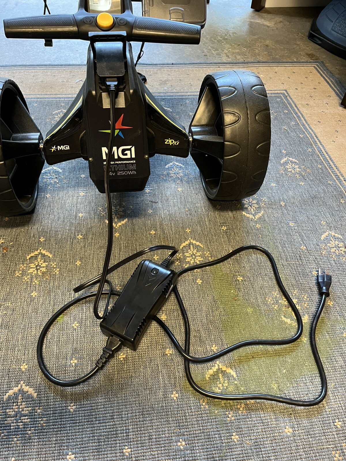 MGI Zip X1 Electric Golf Cart 36 Hole Lithium Battery Accessories