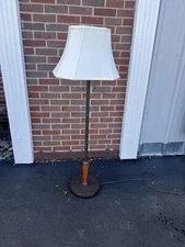 Vintage Mid Century Morden Metal & Wood Floor Lamp With Shade 53”H Works