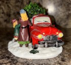 St Nicholas Square Figurine   Resin.    Perfect Piece To Add To Your Collection — photo 3