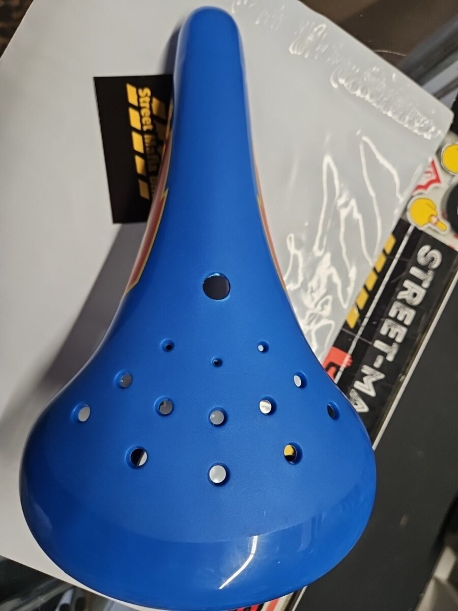 ELINA style BMX BIKE SEAT BLUE LIGHTNING BOLT OLDSCHOOL GT ELINA style BMX BIKE SEAT BLUE LIGHTNING BOLT OLDSCHOOL GT