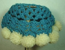 VINTAGE BLUE CROCHETED YARN TODDLER/BABY CAP WITH POMPOM TRIM