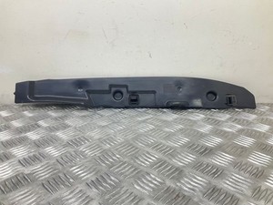 Volkswagen Jetta VI 2013 Links Verkleidung Kotflügel 5C6821111A MJA87621