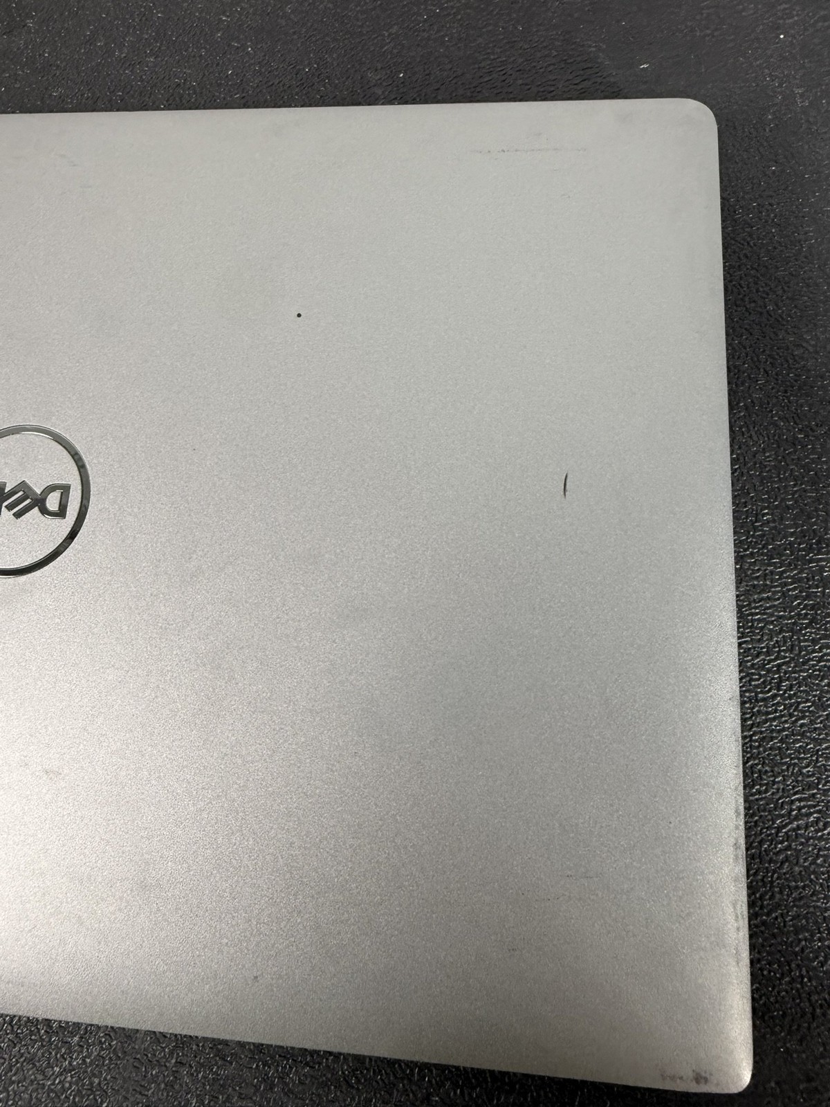 Dell Latitude 5520, 15.6-Inch Laptop, with Core i5 1145G7 @ 2.60GHz, Windows 11 Pro