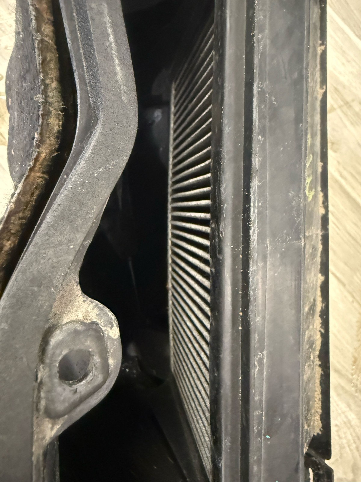 Maserati Ghibli 2018 Air filter box