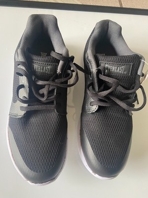 Men's Everlast Lace-Up Two tone Black/Gray Sneaker New With Box Size 7.5