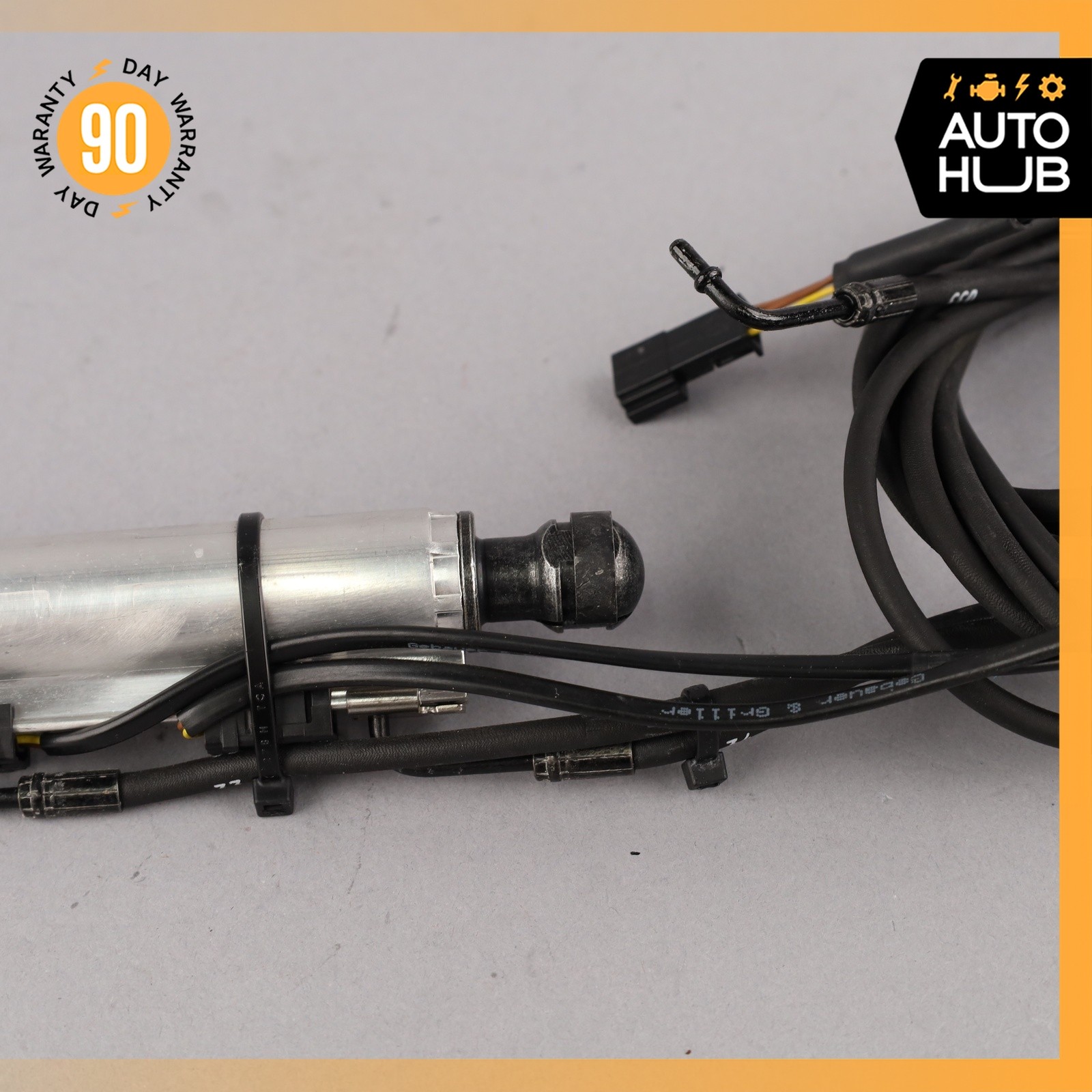 10-19 Maserati GranTurismo M145 Right Side Top Hydraulic Lift Cylinder OEM 58k