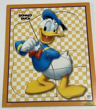 Vintage 2003 Hasbro MB Donald Duck Wooden 8 Piece Jigsaw Puzzle