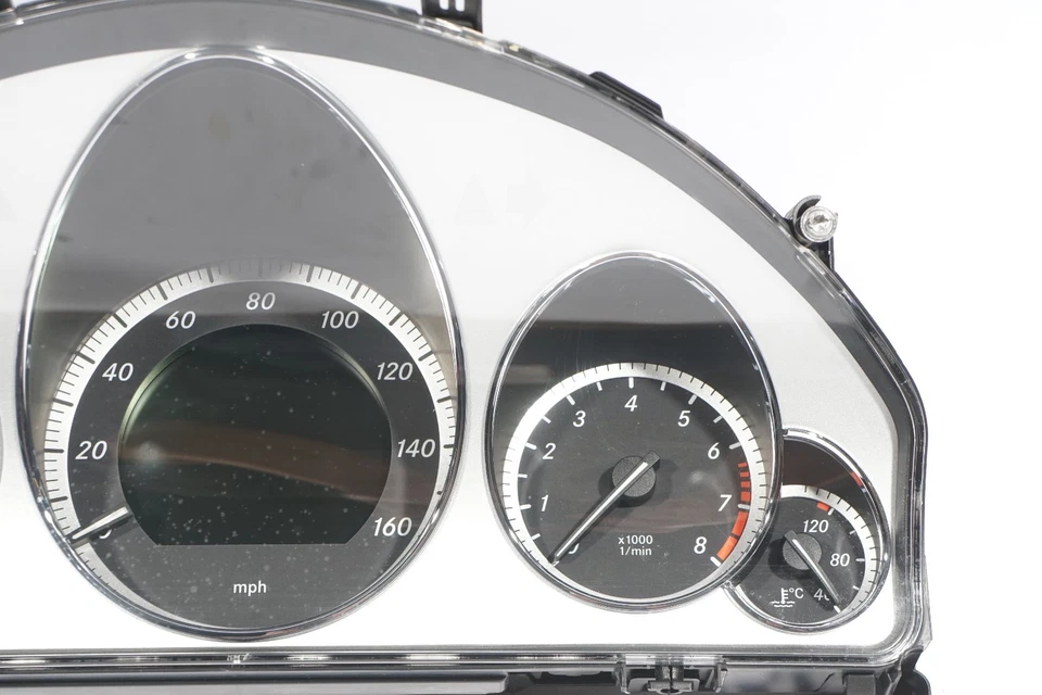MERCEDES BENZ E350 2010-2013 4MATIC CLUSTER VELOCÍMETRO OEM Foto 3 de 4