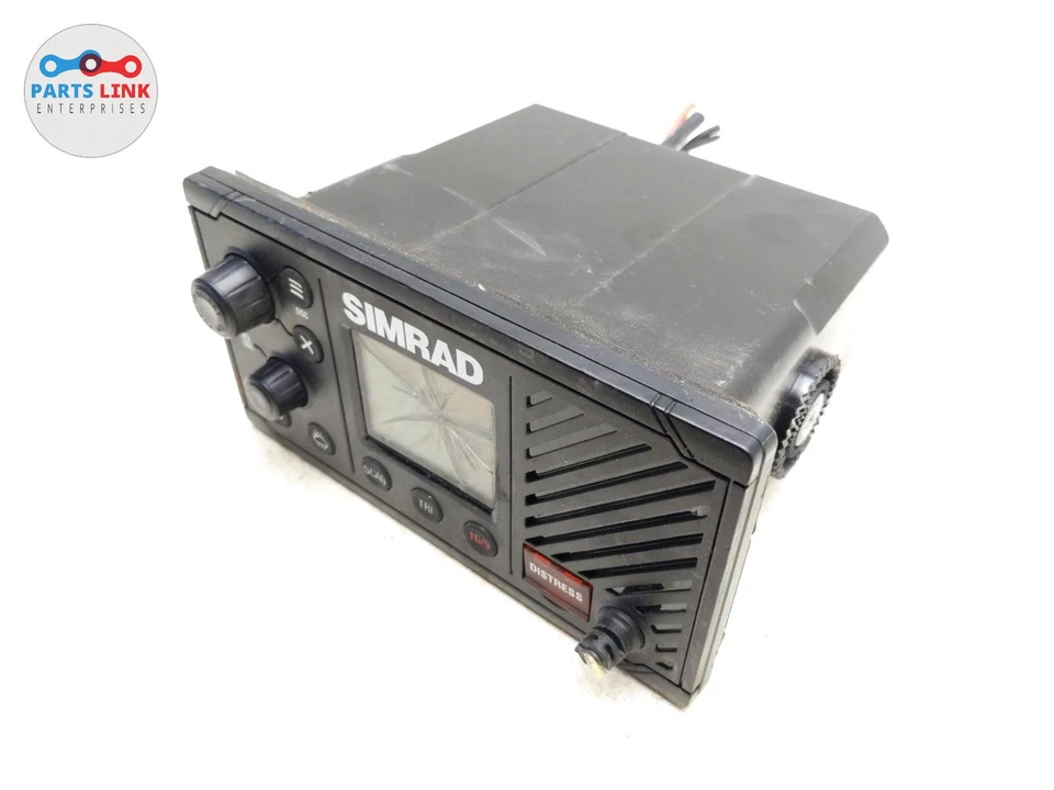 SIMRAD RS20S VHF GPS MARINE BOAT RADIO RECEIVER CLASS-D TRI-CHANNEL HEAD UNIT - Image 2 of 4