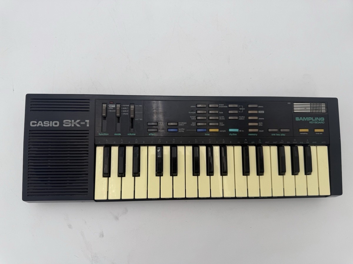 Casio SK-1 Portable 32 Key Sampling Keyboard for sale online Casio SK-1 Portable 32 Key Sampling Keyboard for sale online