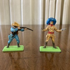 Deetail Britains Vintage 1971 Wild West Mexican Cowboy Bandit Blue