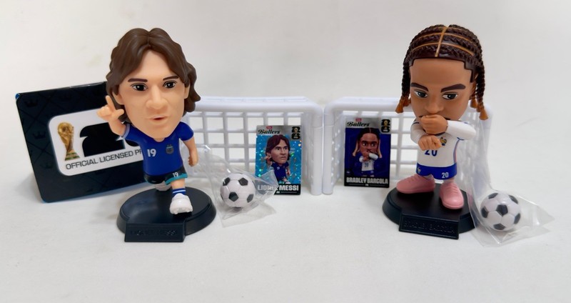 ZURU Ballers FIFA Lionel Messi & Bradley Barcola Figures with Cards