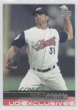 2000 Upper Deck UD Exclusives Silver 56/100 Chuck Finley #32 a5h