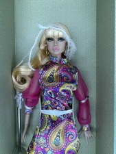 Integrity Toys Poppy Parker Enlightened In India Model Traveler Complete Doll