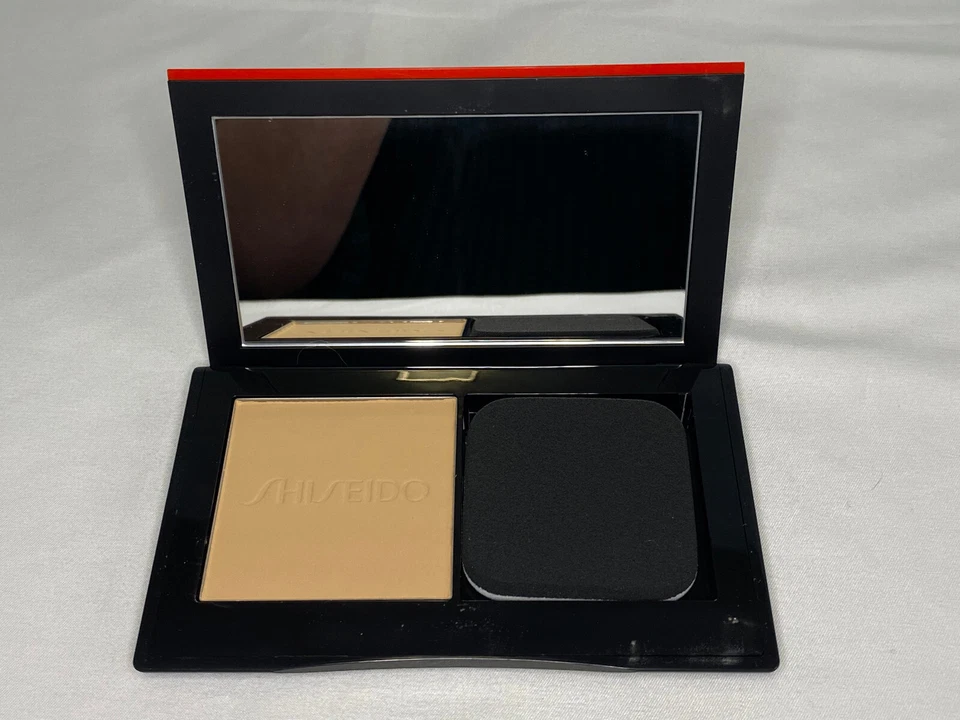 Shiseido - Synchro Skin Self-Refreshing Custom Finish Powder Foundation 310 Silk - Bild 4 von 4