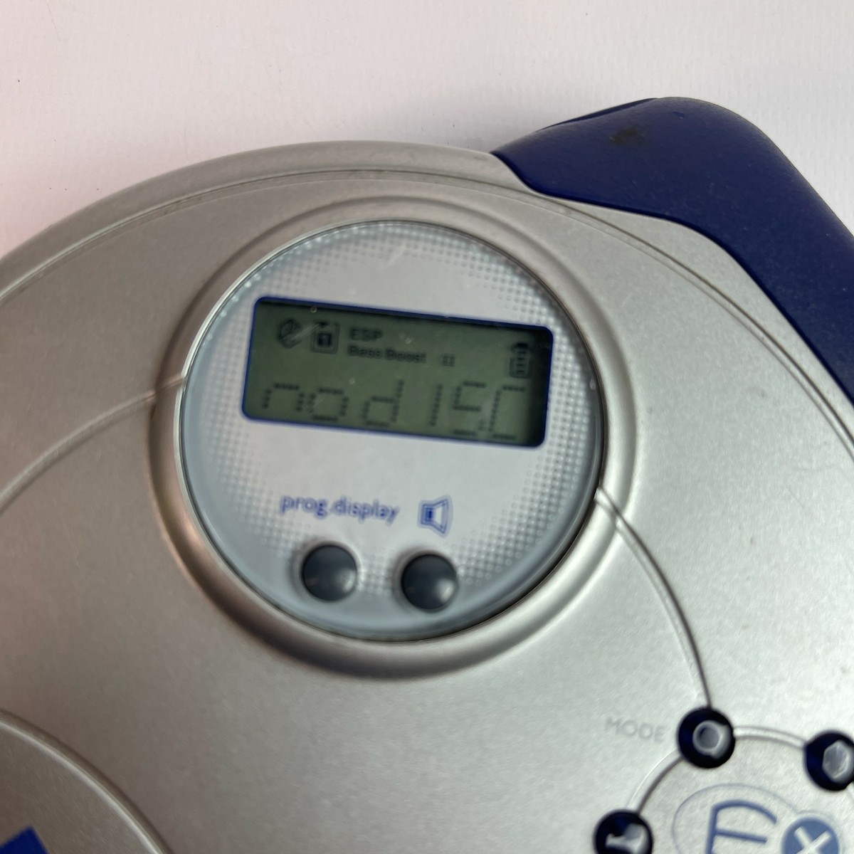 (未使用･未開封品)　RCA RP2502 Personal CD Player by RCA lok26k6 RCA RP2502 Silver & Blue Anti-Skip Buffer Personal Cd