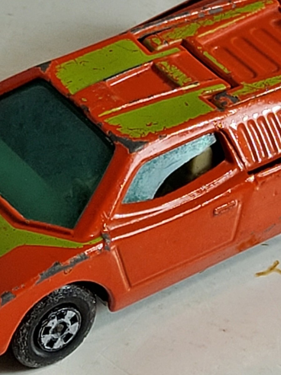 Vintage Matchbox Superfast 1973 #27 Lamborghini Countach