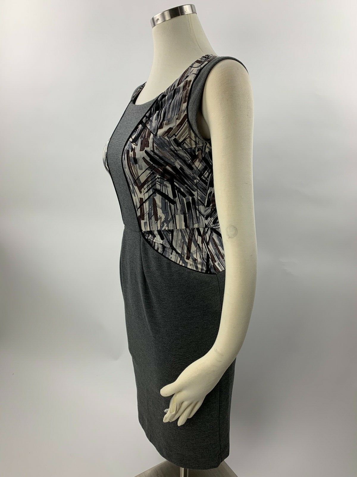 BCBC Max Azria Gray Ponte Mod Pattern Insets Stre… - image 2