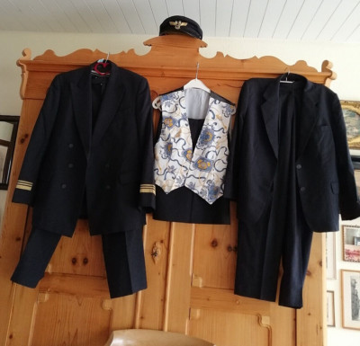 Lufthansa Uniform Cabin Crew Steward Stewardess /  6 Teile + Mütze ca 80er Jahre