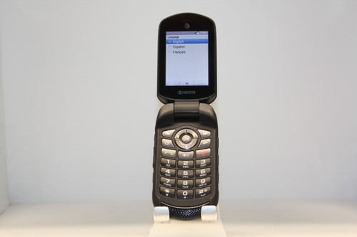 Kyocera DuraXE E4710 - 8GB - Black (Unlocked) Rugged Flip Phone - No Back - Afbeelding 3 van 8