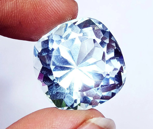 Coupe Carré Bleu Aigue-Marine 63.45 CT Ample Pierre Précieuse Certifié