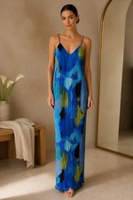LADIES/TEENS SIZE 6 STUNNING BLUE/GREEN MIX STRAPPY MAXI DRESS OCASSION/PARTY