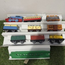 Thomas & Friends - Thomas & The Freight Set TOMY Plarail Trackmaster USED 