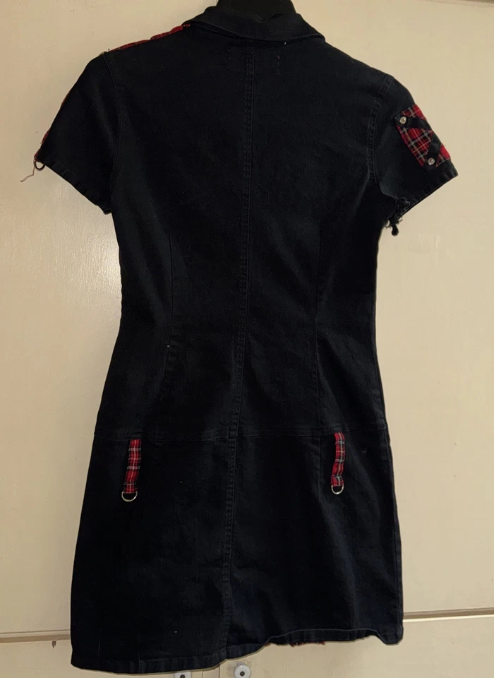 Vestido de Colección Tripp Manga Corta Y2K Mediano Mini Negro y Rojo Anillos en D Cremallera Mujer Foto 3 de 4