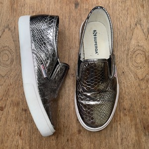 superga metallic snake
