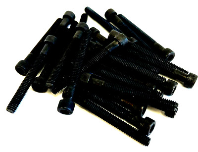 8-32 x 1-1/2'' SOCKET HEAD CAP SCREW - BLACK OXIDE ALLOY STEEL - 25 PIECES