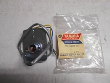 GENUINE YAMAHA PARTS - TAIL LIGHT BASE PLATE ASSEMBLY HT1 (276) - 276-84511-00