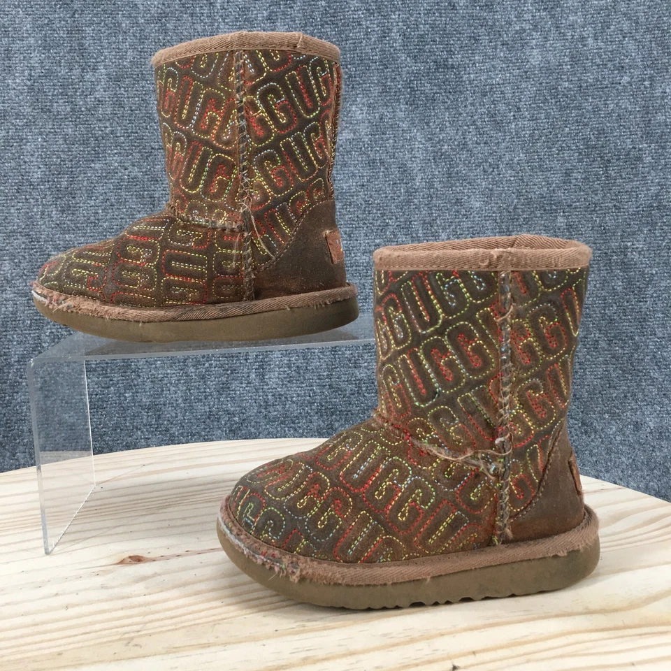 Ugg Boots Youth 9 Classic Ii Graphic Stitch Winter Ankle Brown Suede Pull On - Image 2 of 4