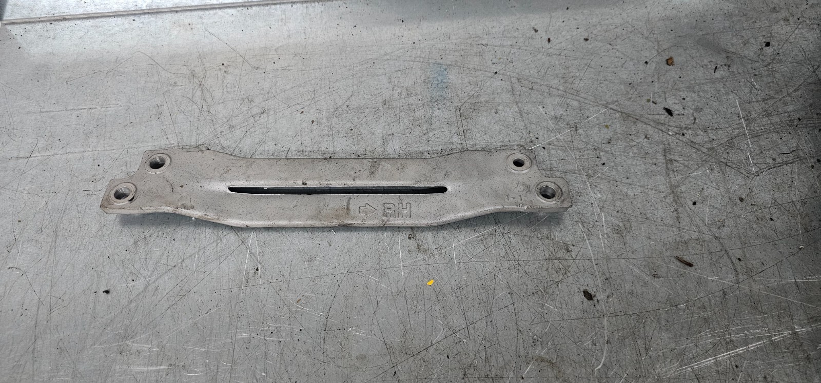 1992-2002 Mazda RX7 FD3S 13B Center Chassis Brace Bracket