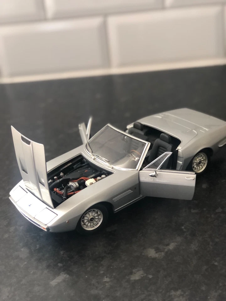 1:18 Minichamps Maserati Ghibli 1969 Foto 2 de 4