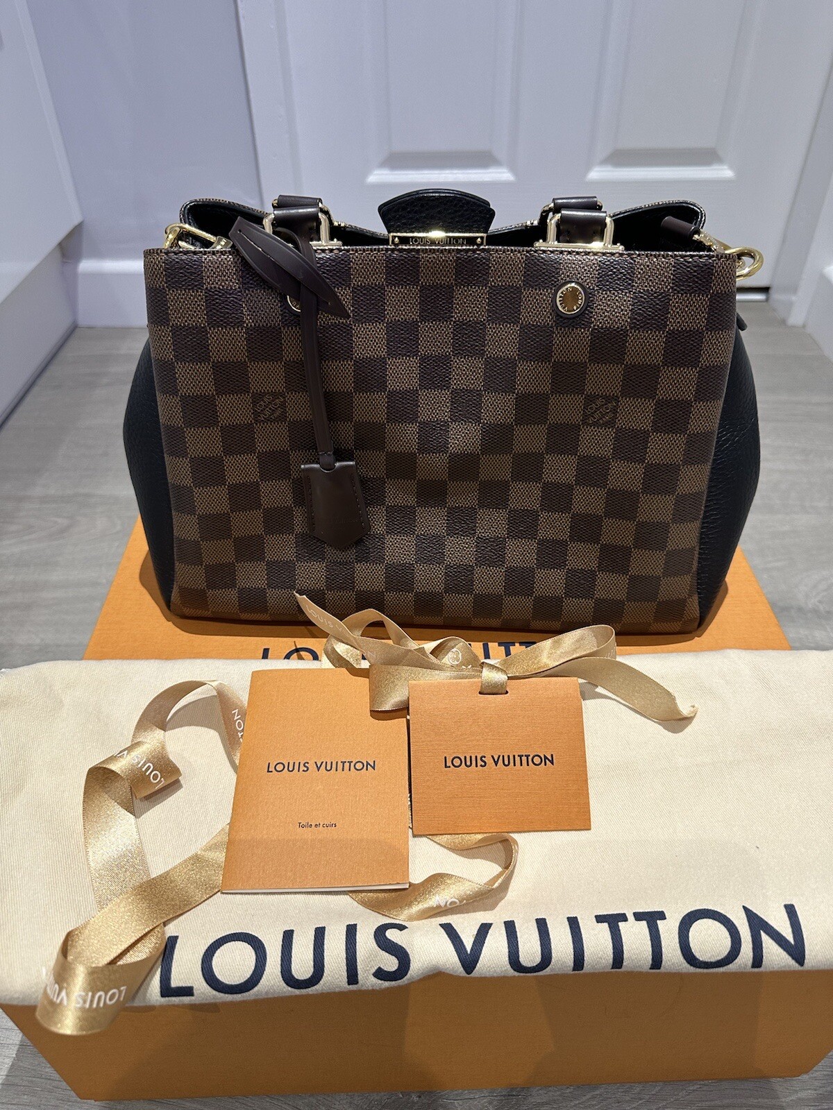 Louis vuitton handbag britanny damier ebene