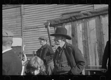 Old man at furniture auction, Hagerstown, Maryland 1940s Old Photo 1