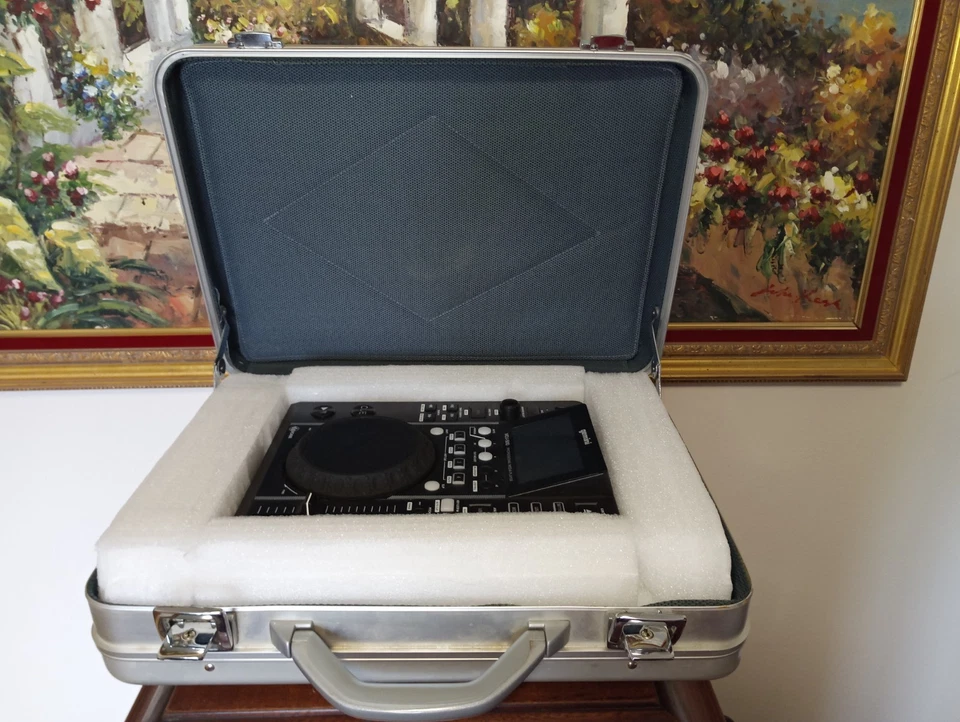 Gemini MDJ-500 USB Media Player Black. With case. MINT. See video. FREE SHIP. - Image 4 of 4