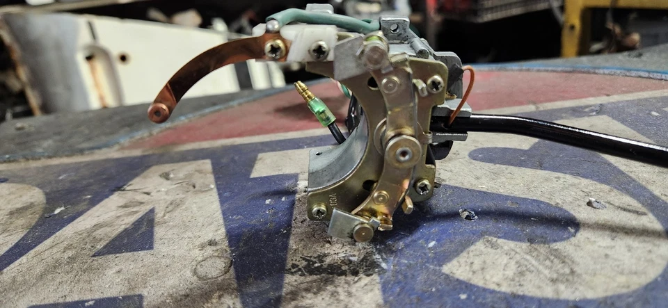 Interruptor de señal de giro RESTAURADO Datsun 8.73-78 260z UNIDAD DERECHA Foto 3 de 4