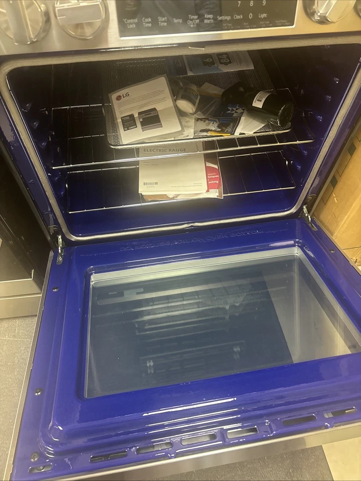 LG Electric Range Foto 2 de 4