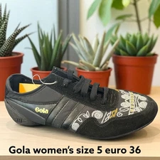 ***NEW*** Gola Women`s Trainer Size 5 U.S. Nylon with Suede trim