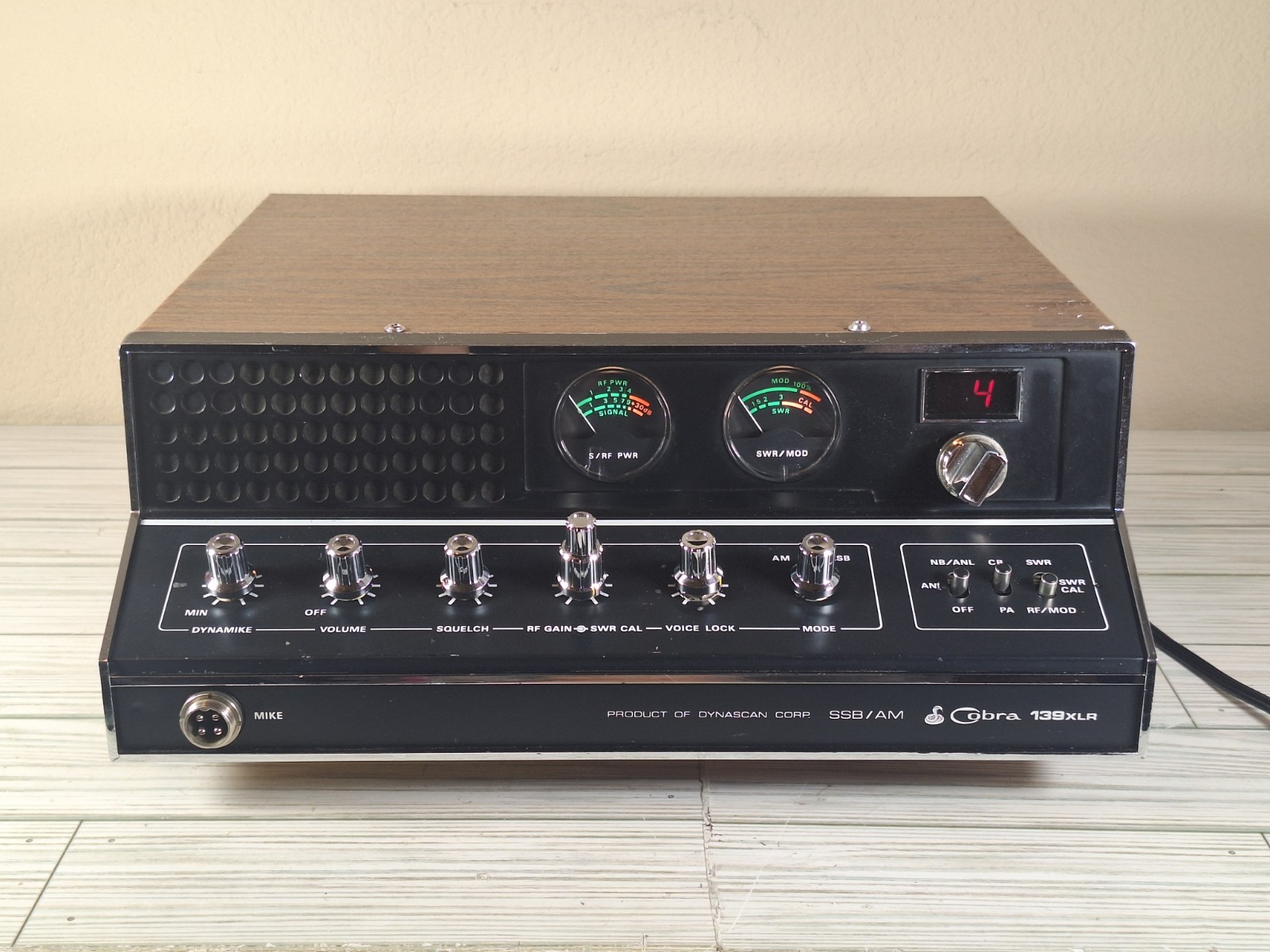 Vintage Cobra 139XLR 40 Channel CB Radio Set SSB / AM Base Station