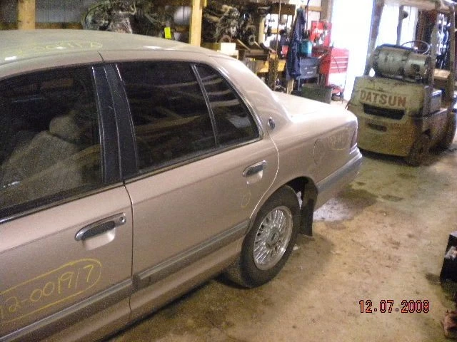 Compresor de aire acondicionado compatible con Lincoln & Town Car 91-92 9765328 Foto 4 de 4