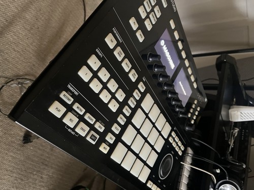 NI Native Instruments Maschine Studio Black - Picture 6 of 6