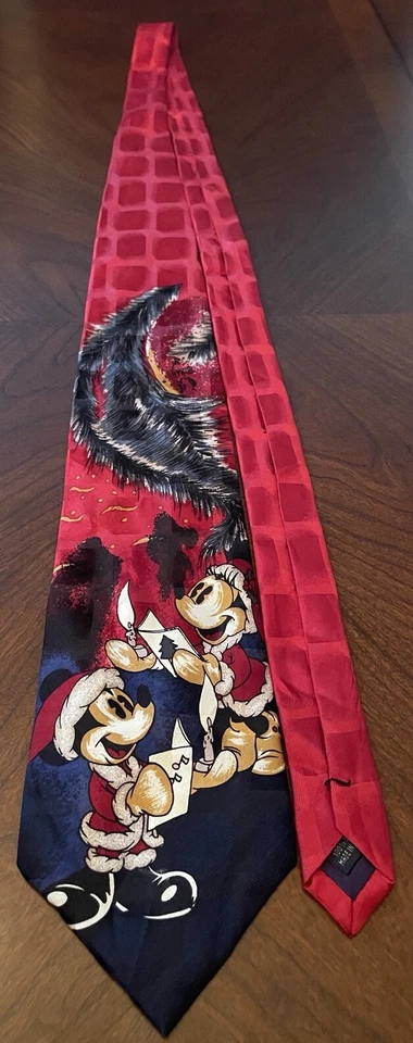 De colección Disney Mickeyys Co Atlas Diseño Gotemburgo Suecia Seda Hecho en Corea Foto 3 de 4