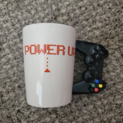 Dave & Buster s Power Up Game Contoller Coffee Mug Tea Cup 12 Oz black white