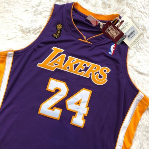 CAMISETA KOBE BRYANT AUTHENTIC - MITCHELL & NESS NBA FINALS 2008-09 *