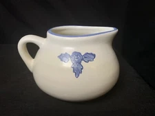 Pfaltzgraff Yorktowne 414Y Gravy Boat or Creamer/Small Pitcher 4” x 5”