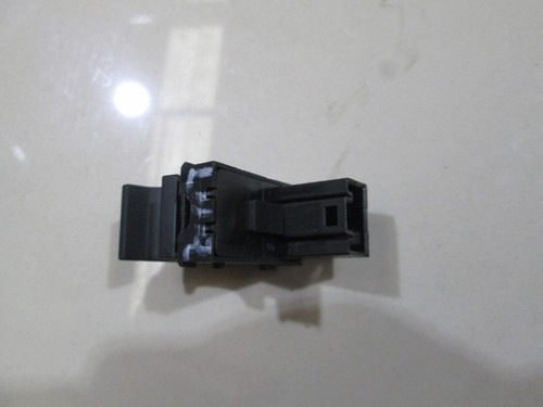 GENUINE 2011 VW POLO 6R 77 TSI 2010-2014 AUTO 1.2 Window Switch fits LF LR RR - Foto 2 di 11