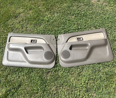 1996 - 2002 Toyota 4Runner Front Door Panel Set Tan / Brown Leather MINT OEM
