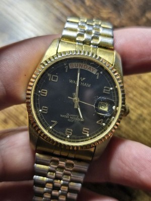 Vintage Mens Waltham Presidential Style Day-Date Wristwatch Gold